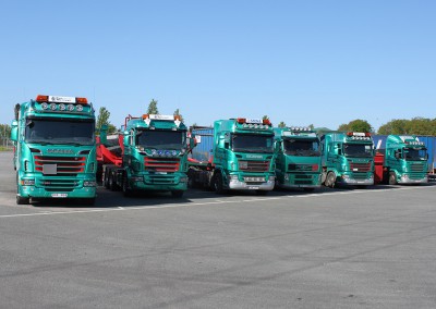 Transportflotta bestående av sex fordon